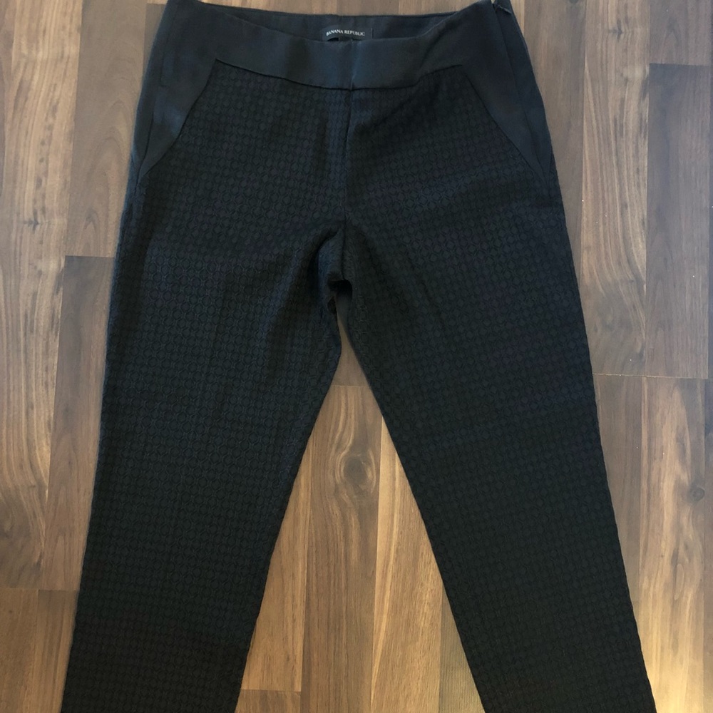 Banana Republic Size 4P Ankle Length Pants